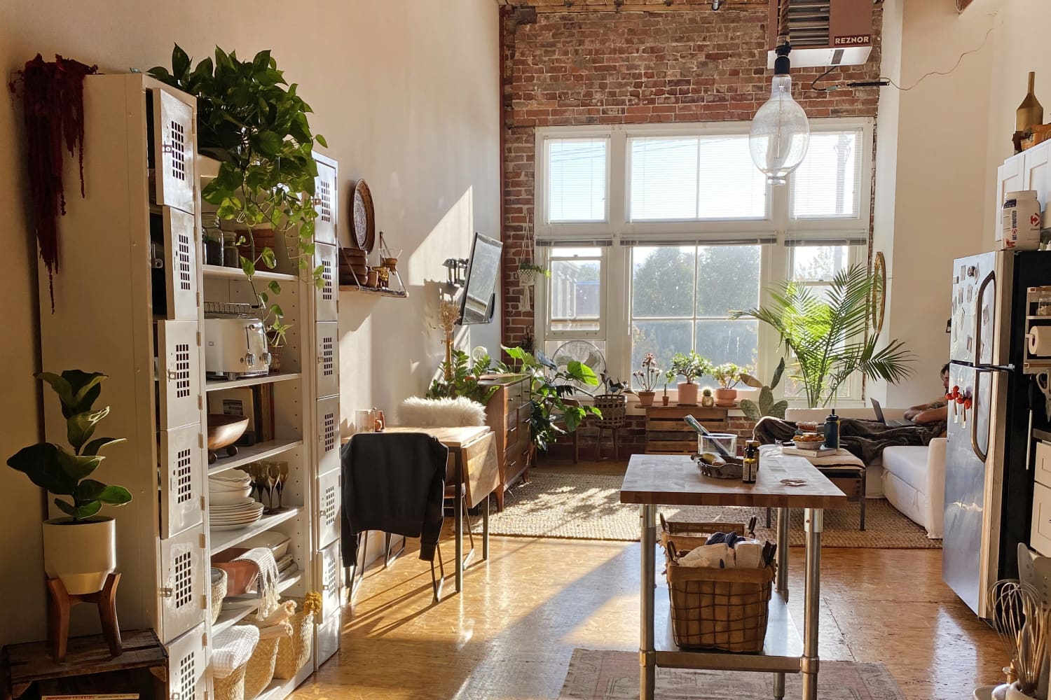 Oakland Rental Apartment Tour Photos Apartment Therapy